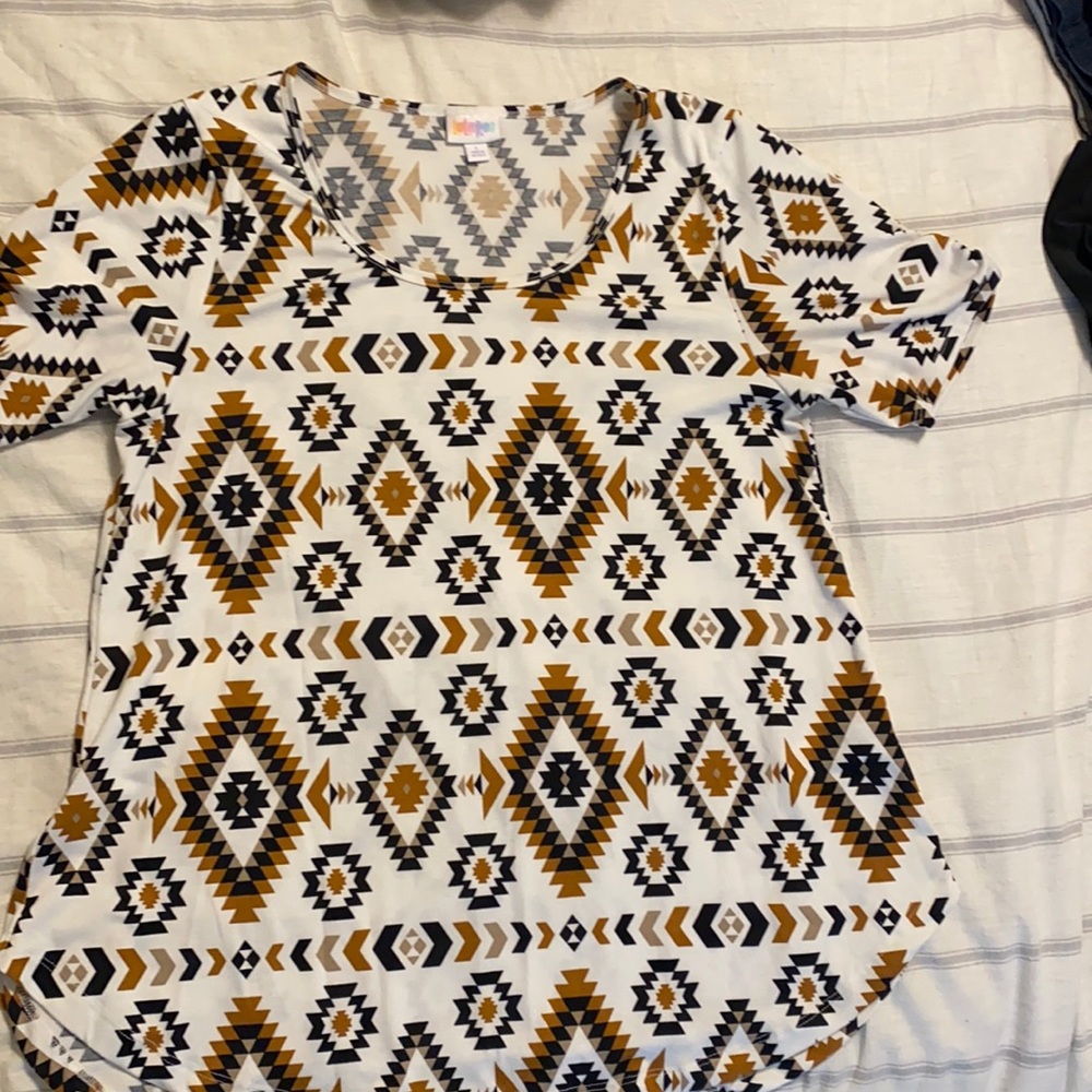 LuLaRoe short sleeve top